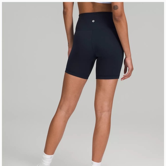 Wunder train high rise short 6” - Picture 3 of 5